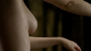 Eva Green - Camelot S01E01-02-07 (2011) [720p] [nude] MEnkHqCa